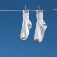 Witte sokken hoe te wassen? Waspoeder voor witte dingen