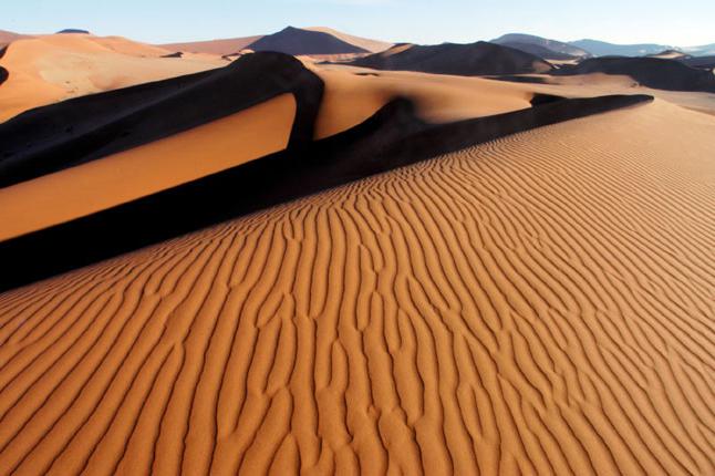Welke grote woestijn is in Zuid-Amerika? Een van de grootste woestijnen van de wereld in Zuid-Amerika